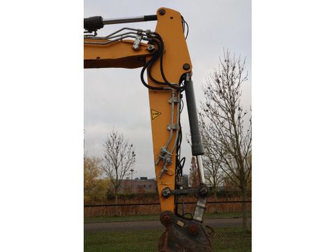 Liebherr
R 924 COMPACT LITRONIC | BUCKET | QUICK COUPLER | Hulleman Trucks [12]