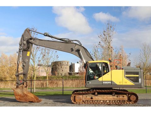 Volvo
EC 250 EL | QUICK COUPLER | BUCKET | AIRCO | Hulleman Trucks [1]