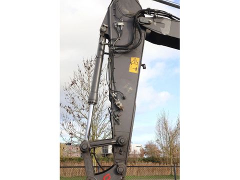 Volvo
EC 250 EL | QUICK COUPLER | BUCKET | AIRCO | Hulleman Trucks [9]