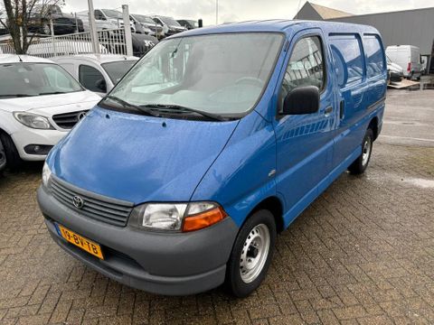 Toyota hiaci 2.5d4d 90 pk l1 airco 180000km elec raam | Van Nierop BV [1]