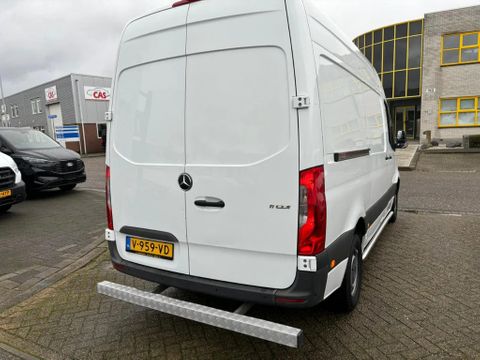 Mercedes-Benz 311cdi l2h2 koelwagen airco euro6 | Van Nierop BV [6]