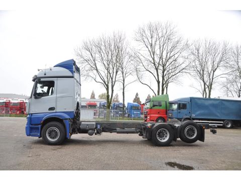 Mercedes-Benz 2740 6X2 CHASSIS. 2017. 356.646KM. NL-TRUCK | Truckcentrum Meerkerk [5]