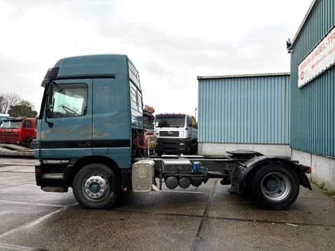 Mercedes-Benz LS (EPS WITH CLUTCH (3-PEDALS) / RETARDER / SUNVISOR) | Engel Trucks B.V. [5]