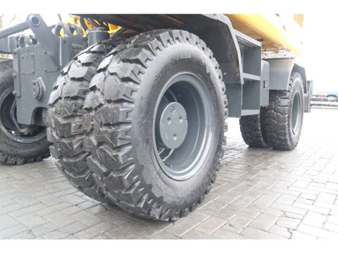 Komatsu
PW 160-10 | ROTOTILT | NEW TIRES | Hulleman Trucks [13]