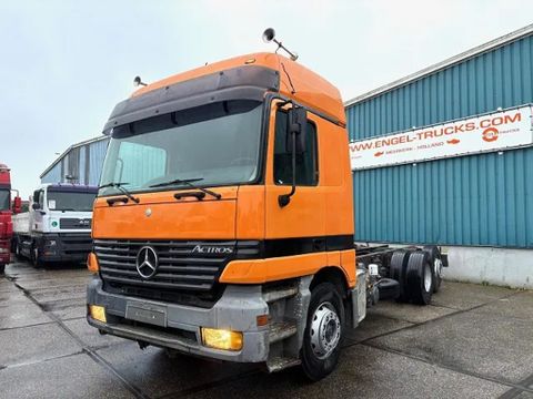 Mercedes-Benz L 6x2 CHASSIS (STEEL-/AIR SUSPENSION / EPS WITH CLUTCH (3 PEDALS) / AIRCONDITIONING) | Engel Trucks B.V. [1]