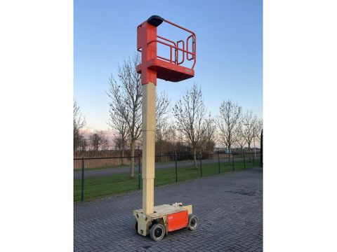 JLG
1230 ES | 5.6 METER | 230 KG | Hulleman Trucks [8]