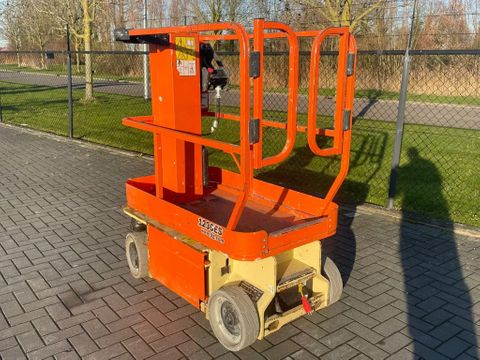 JLG
1230 ES | 5.6 METER | 230 KG | Hulleman Trucks [5]