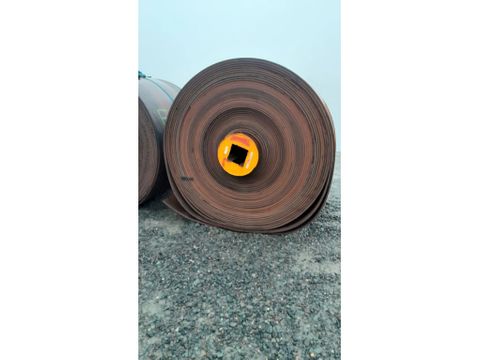 Onbekend Rubber band.  Rubber in rolls with steel cord.  Transportband - staalkoord | Brabant AG Industrie [2]