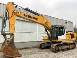 Liebherr  R946 LC