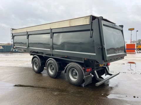 Bulthuis TATA 23 - voorzien van hydraulische milieukappen - 2 stuurassen, 1 liftas - SOLD - VENDU | CAB Trucks [19]