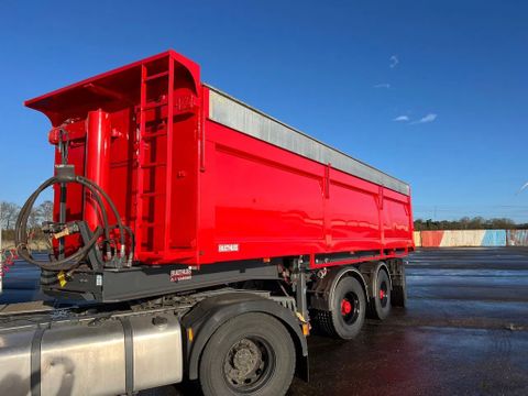 Bulthuis TATA 23 - voorzien van hydraulische milieukappen - 2 stuurassen, 1 liftas - SOLD - VENDU | CAB Trucks [2]