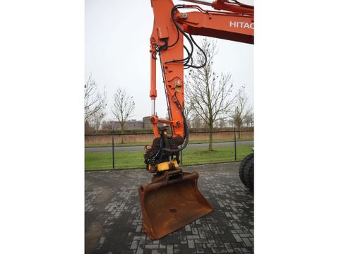 Hitachi
ZX 140 W-5B | ENGCON | BUCKET | AIRCO | Hulleman Trucks [8]