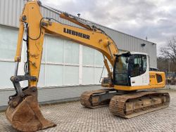 Liebherr  R906 LC (WEAK HYDRAULIC PUMP)