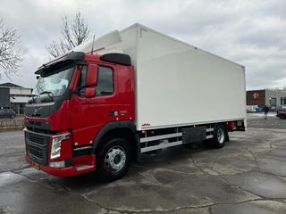 volvo-fm-370-4x2-euro-6-tuv-till-09-2025-dhollandia-lift-360-degrees-camera