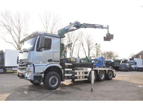 Mercedes-Benz 3745 8X4 2018. HMF 2620 + HAAKARM. 352.123km NL-TRUCK | Truckcentrum Meerkerk [4]