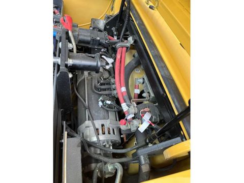 Hyster J2.5XN | Used Machinery Trading B.V. [12]