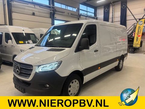 Mercedes-Benz 317CDI L2H1 Automaat Airco Navi Cruisecontrol 3500KG Trekhaak NIEUW BPM VRIJ | Van Nierop BV [1]