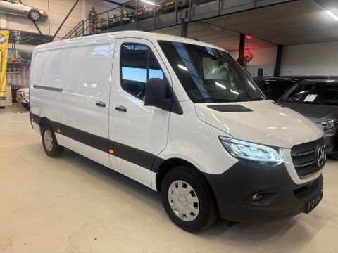 Mercedes-Benz 317CDI L2H1 Automaat Airco Navi Cruisecontrol 3500KG Trekhaak NIEUW BPM VRIJ | Van Nierop BV [3]