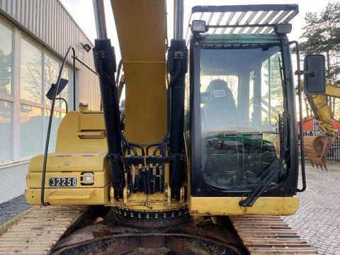 Cat 323 D L    2007     CE | NedTrax Sales & Rental [24]