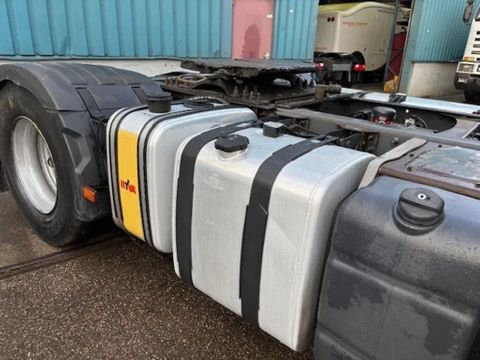 Renault 4x2 WITH HYDRAULIC KIT 3-IDENTICAL UNITS IN STOCK (EURO 6 / AUTOMATIC GEARBOX / RETARDER / P.T.O. / HYDRAULIC KIT / AIRCONDITIONING / FRIDGE) | Engel Trucks B.V. [8]