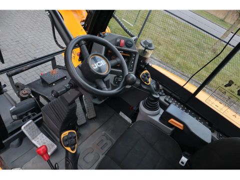 JCB
HD 110 WT T4 | HYDRADIG | ENGCON TILTROTATOR | 40 KM/H | EPA | Hulleman Trucks [18]