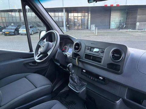 Mercedes-Benz 317CDI Dubbelcabine Openlaadbak Airco 3500KG Trekhaak 17400KM BPM VRIJ  10 x op voorraad | Van Nierop BV [8]