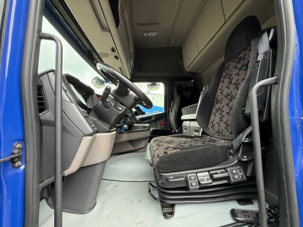 Scania  (12)