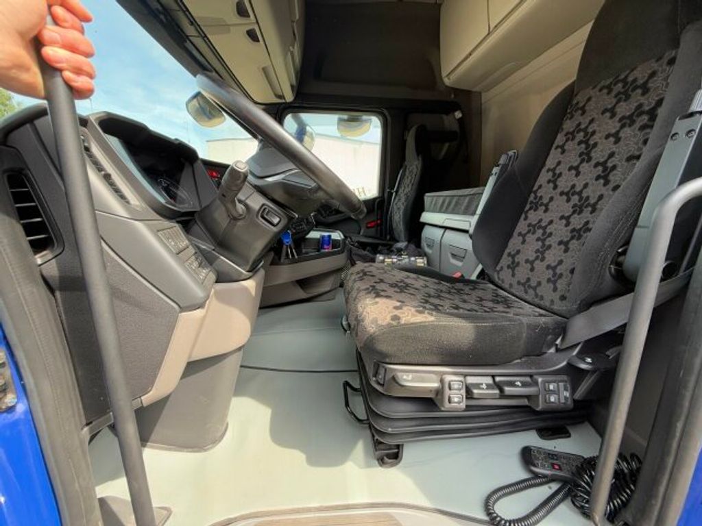 Scania  (14)