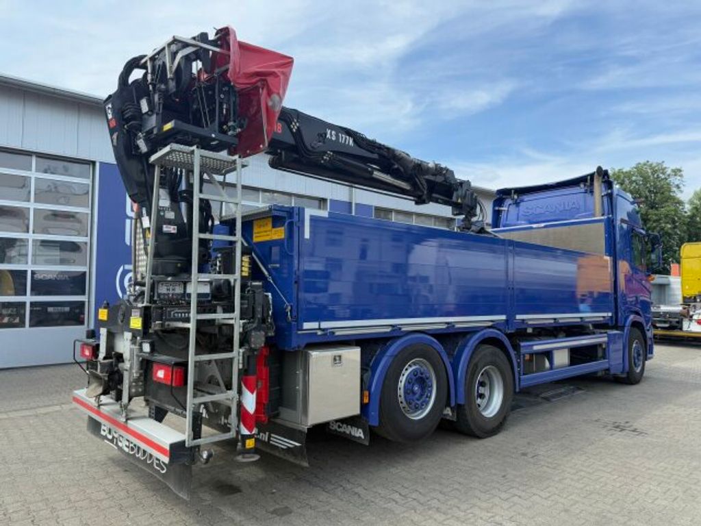 Scania  (3)