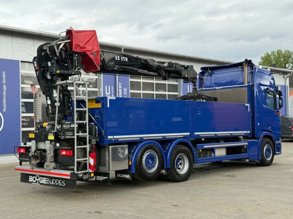 Scania  (3)