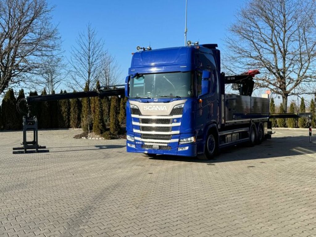Scania  (8)