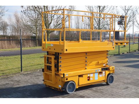 Haulotte
COMPACT 14 | 14 METER | 350 KG | Hulleman Trucks [5]