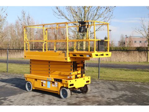 Haulotte
COMPACT 14 | 14 METER | 350 KG | Hulleman Trucks [6]