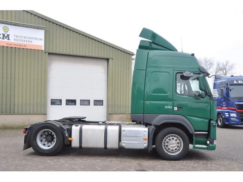 Volvo 370 4x2 2016 i-Shift 450.329km. NL-TRUCK | Truckcentrum Meerkerk [4]