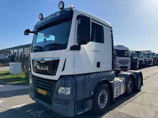 man-tgx-26460-6x2-euro-6-lift-steering-axle-only-151649-km