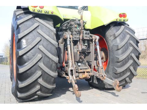 Claas
850 | HEXASHIFT MANUAL | FRONT PTO | Hulleman Trucks [9]