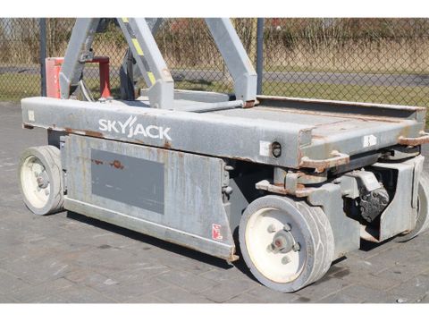 Skyjack
SJ III 3219 | 7.62 METER | 249 KG | Hulleman Trucks [10]