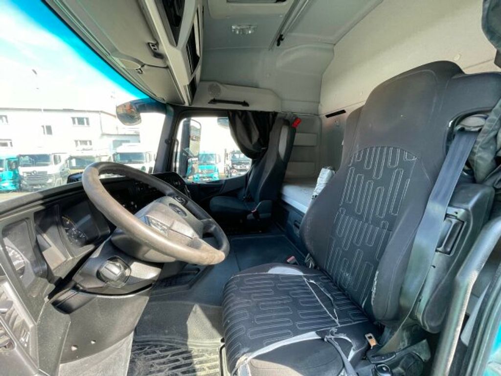 Mercedes-Benz  (14)