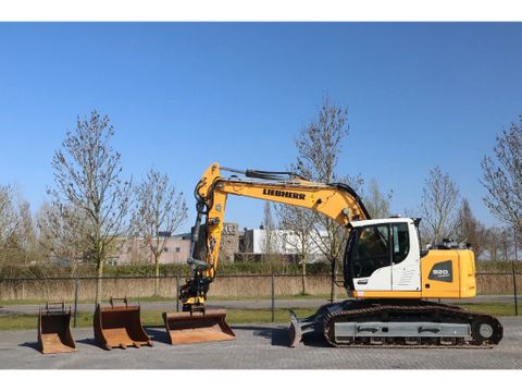 Liebherr
R920 COMPACT LC | ENGCON | 3X BUCKET | DOZER BLADE | Hulleman Trucks [1]