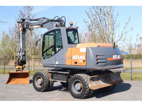 Atlas
160W | ENGCON | BUCKET | DOZERBLADE | 2-PIECE BOOM | Hulleman Trucks [3]