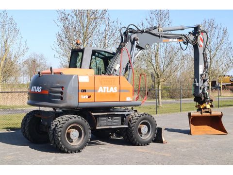Atlas
160W | ENGCON | BUCKET | DOZERBLADE | 2-PIECE BOOM | Hulleman Trucks [6]