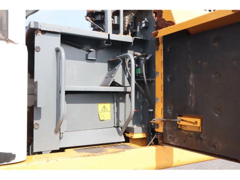 LaBounty
MSD3000 | LIEBHERR 944C | SCRAP SHEAR | SCHROTT | Hulleman Trucks [14]