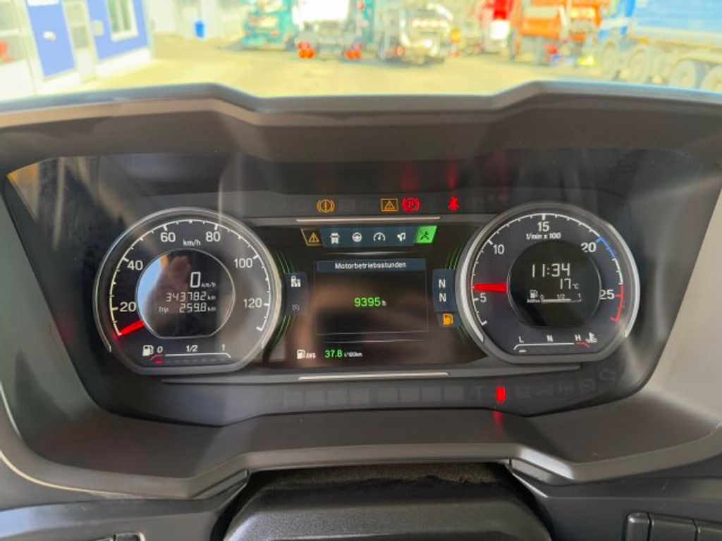 Scania  (10)