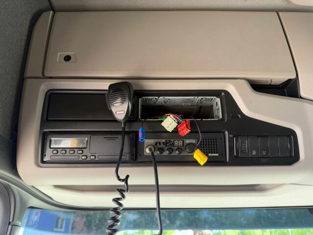 Scania  (12)