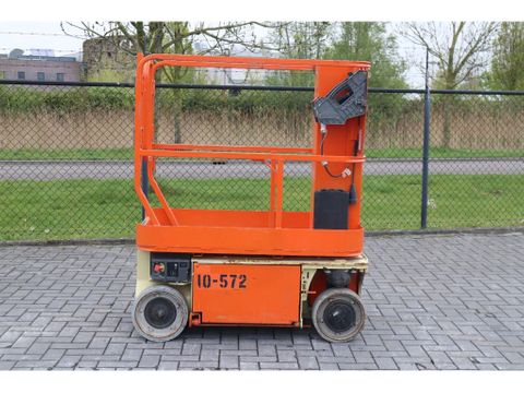 JLG
1230 ES | 5.6 METER | 230 KG | Hulleman Trucks [1]
