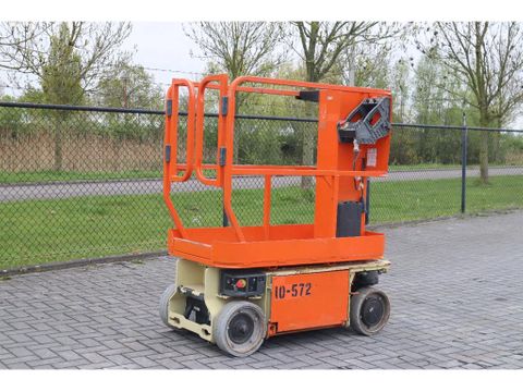 JLG
1230 ES | 5.6 METER | 230 KG | Hulleman Trucks [2]