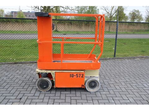 JLG
1230 ES | 5.6 METER | 230 KG | Hulleman Trucks [4]