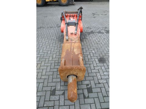 Rammer
5011 | HAMMER | S90 | 45 - 60 TON | Hulleman Trucks [14]