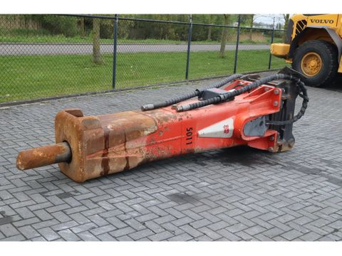 Rammer
5011 | HAMMER | S90 | 45 - 60 TON | Hulleman Trucks [2]