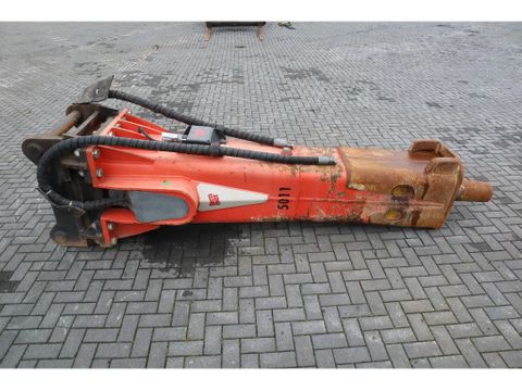 Rammer
5011 | HAMMER | S90 | 45 - 60 TON | Hulleman Trucks [5]